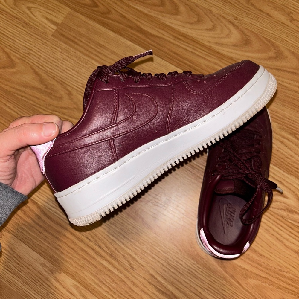 Burgundy Leather Nike 1’s. Worn with care! Size 6 women’s
